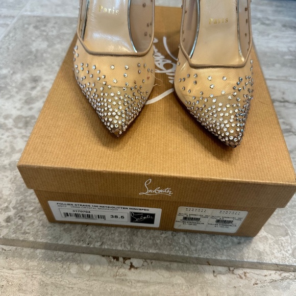 Used Christian Louboutin Pumps - Picture 5 of 12